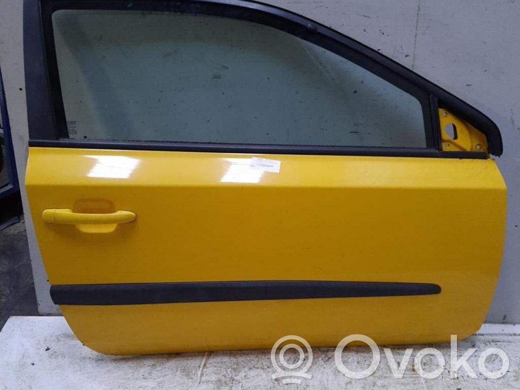 Fiat Stilo Дверь 