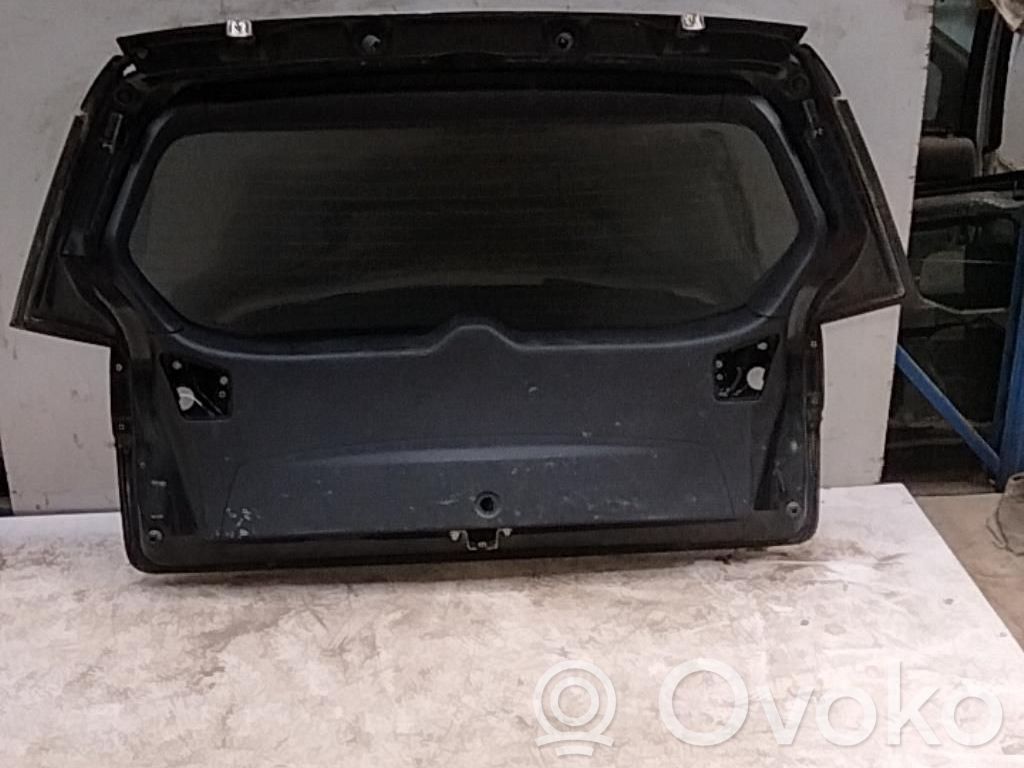 Tailgate/trunk/boot lid   8701Z5