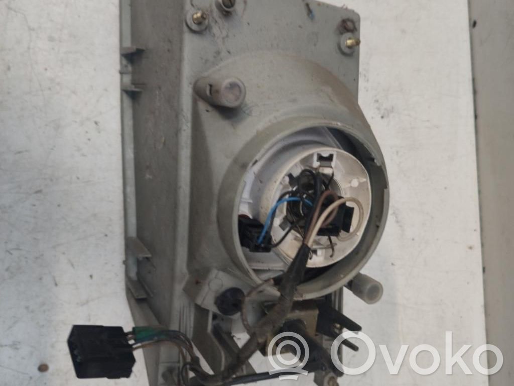 Renault 25 Headlight/headlamp 