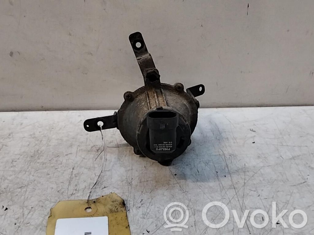 Hyundai Trajet Nebelscheinwerfer vorne 