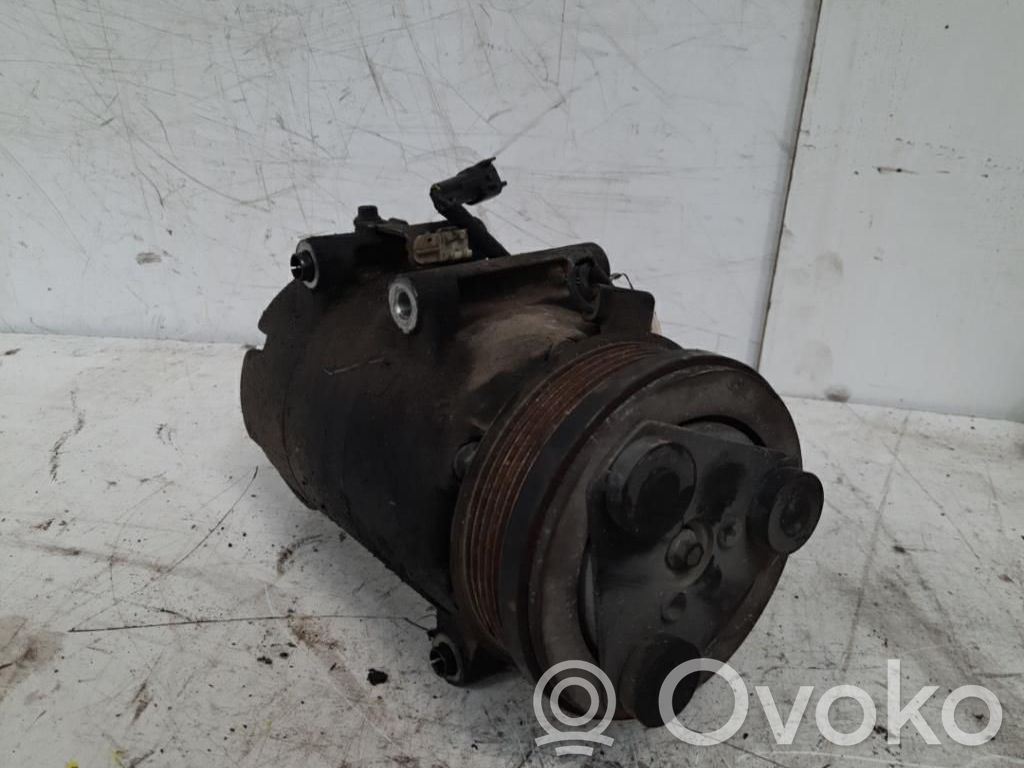 Ford C-MAX I Air conditioning (A/C) compressor (pump) 