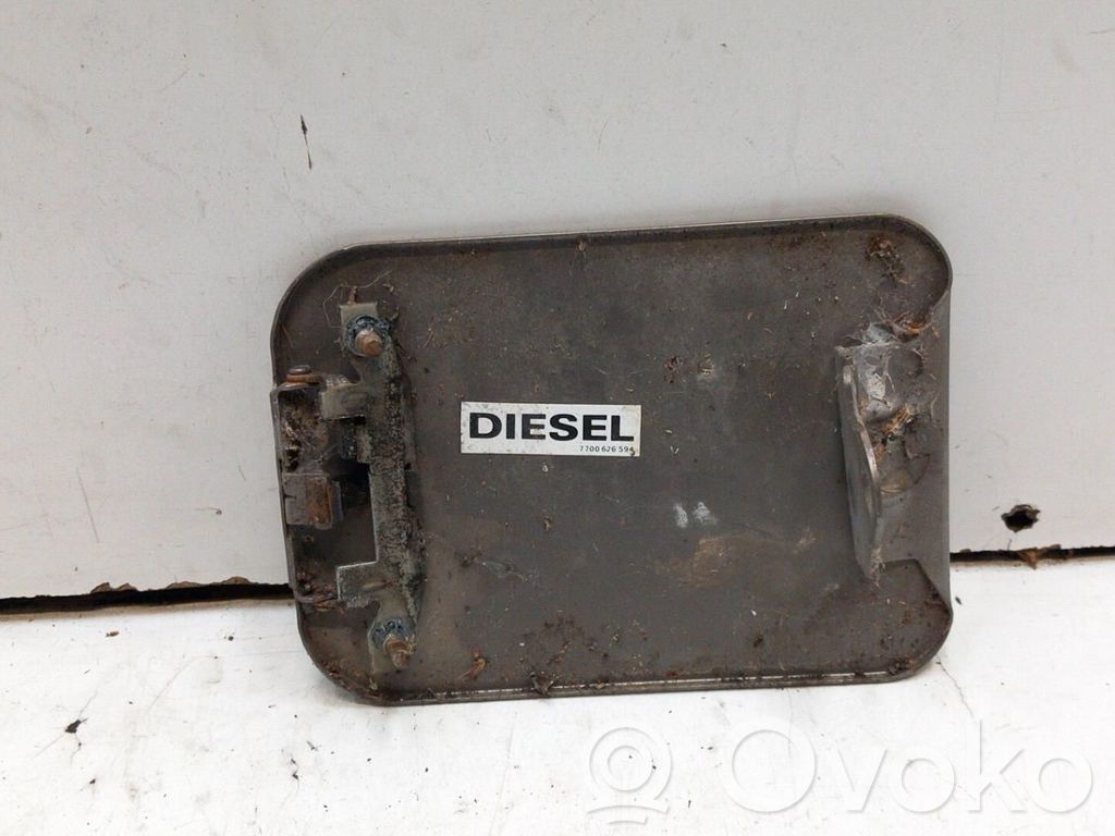 Renault 21 Tankdeckel Tankklappe 