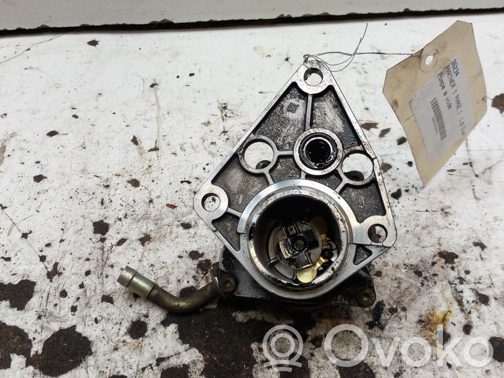 Peugeot Partner Bomba de vacío 