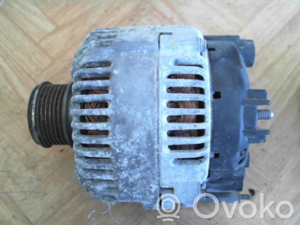 Volkswagen PASSAT B6 Генератор 