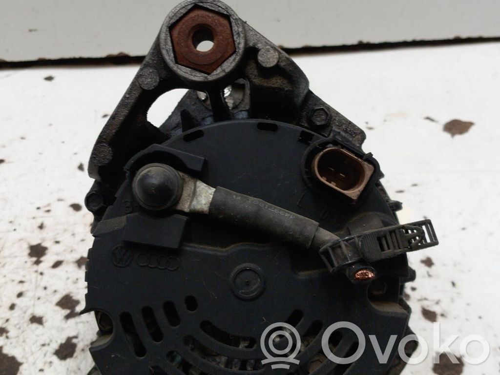 Audi A4 S4 B6 8E 8H Generatorius 