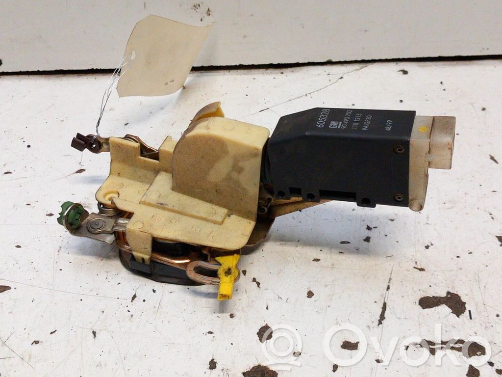 Front door lock   9201836