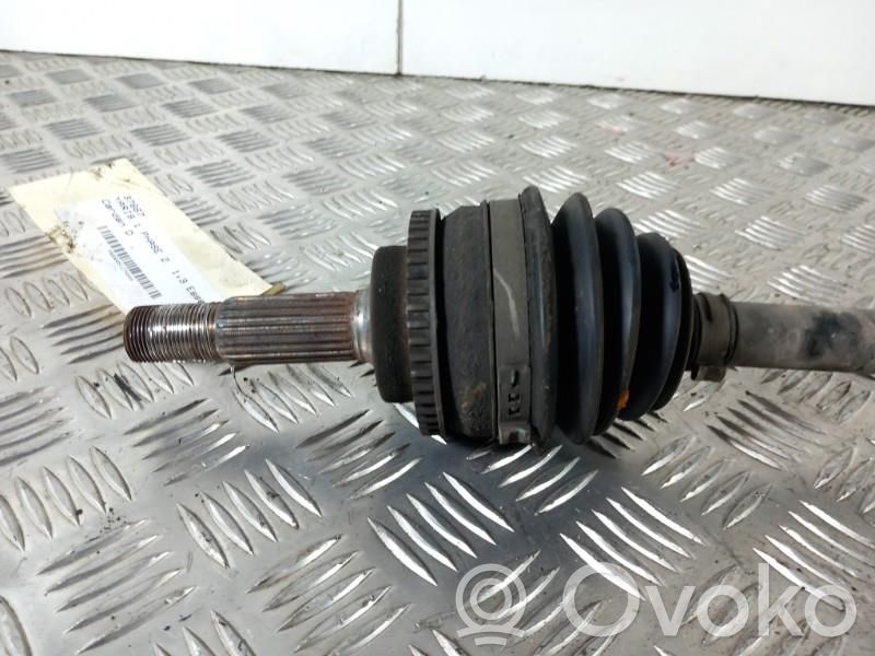 Toyota Yaris Półoś przednia 