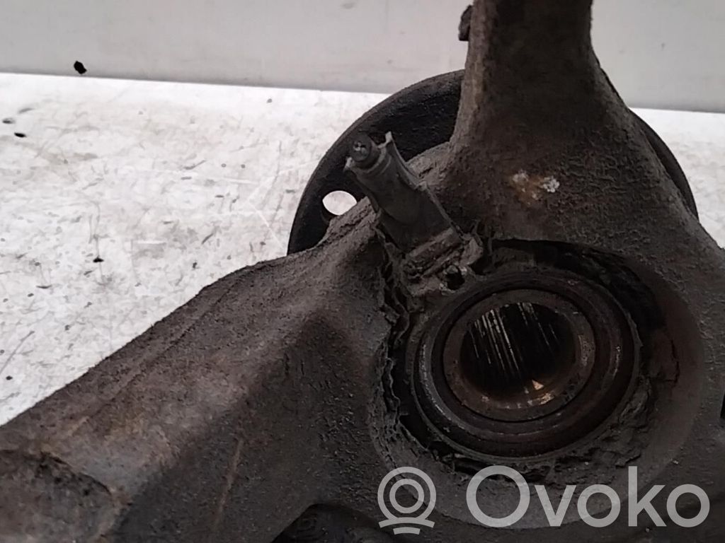 Achsschenkel vorne   40204AX600