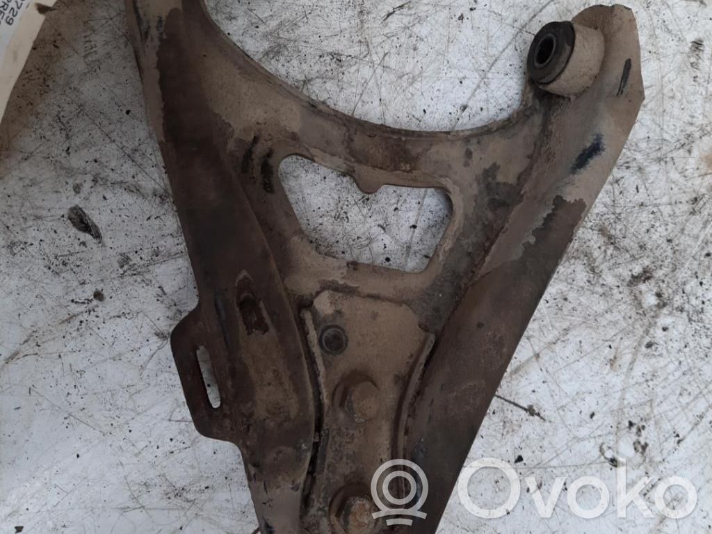 Etutukivarsi   7700783456