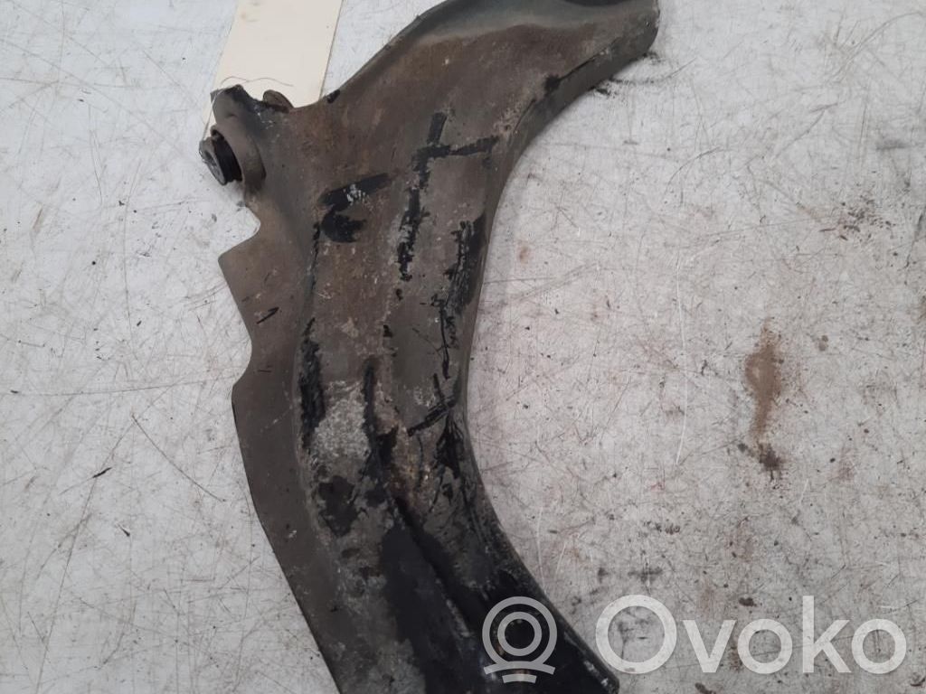 Renault Clio IV Front control arm 