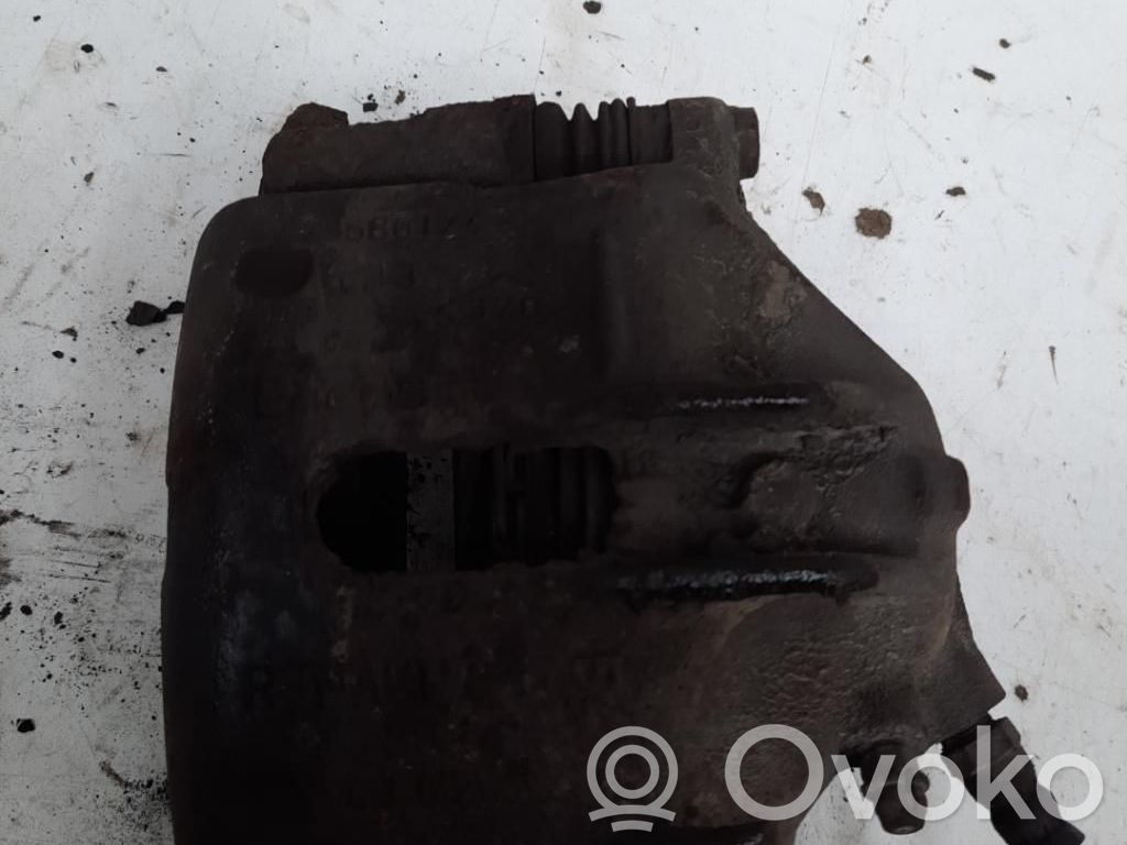Renault Scenic I Etujarrusatula 