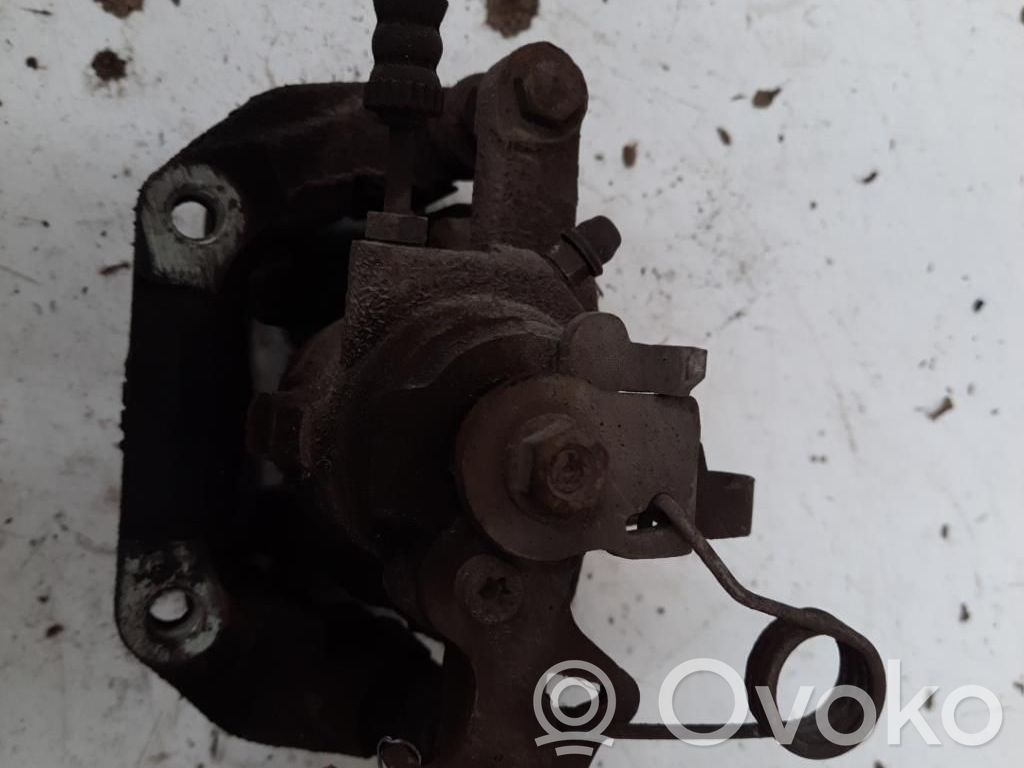 Peugeot Expert Задний суппорт 