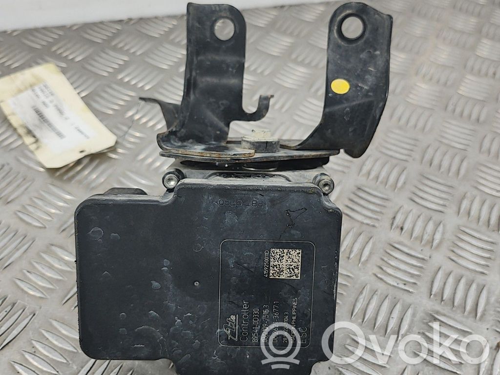 Toyota Yaris Pompa ABS 
