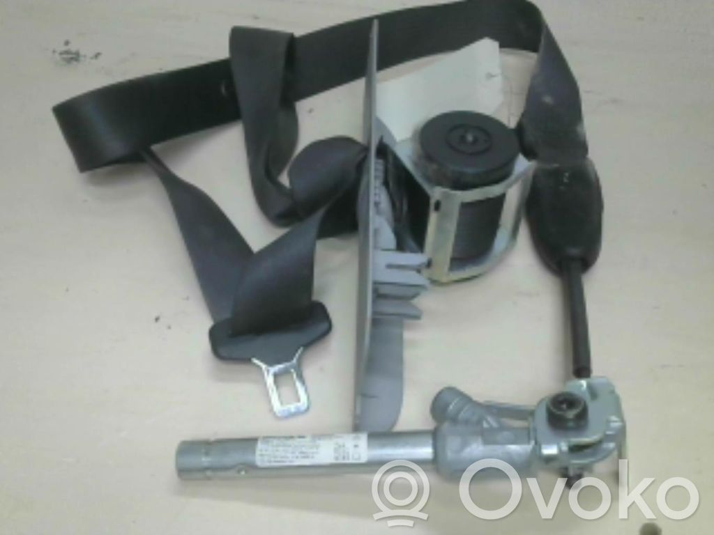 Opel Corsa D Cinturón delantero 