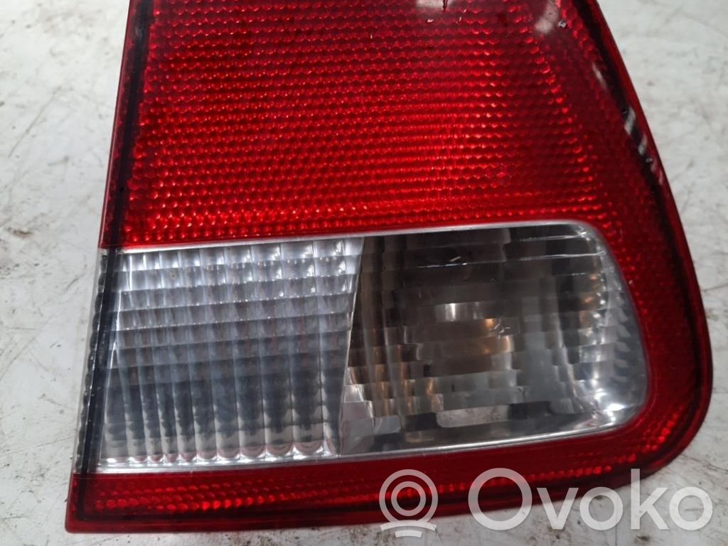 Seat Cordoba (6K) Lampy tylnej klapy bagażnika 