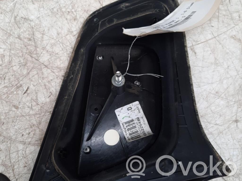 Citroen C3 Takaluukun takavalot 