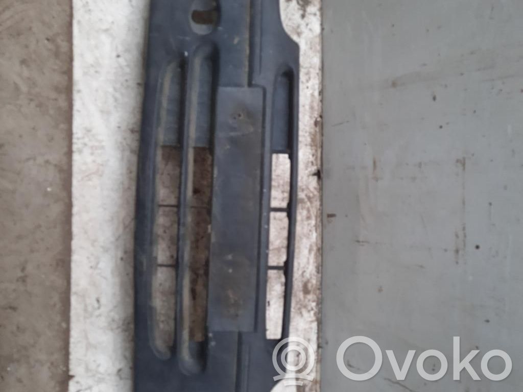 Renault Twingo I Priekinis bamperis 
