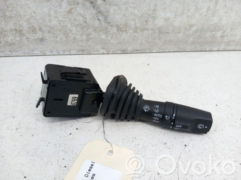 Chevrolet Captiva Wiper control stalk 