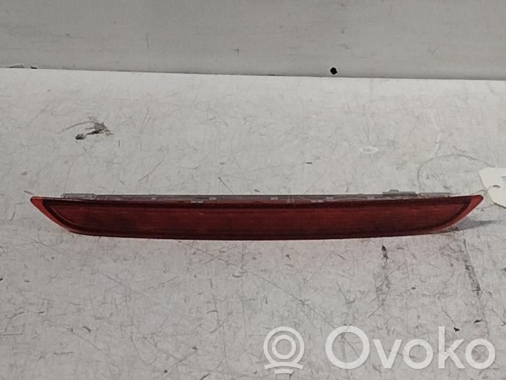 Mazda 2 Third/center stoplight 
