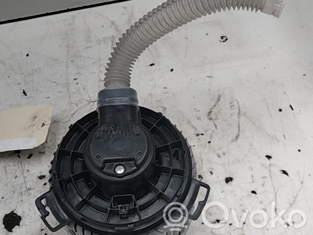 Mazda 3 II Lämmittimen puhallin 