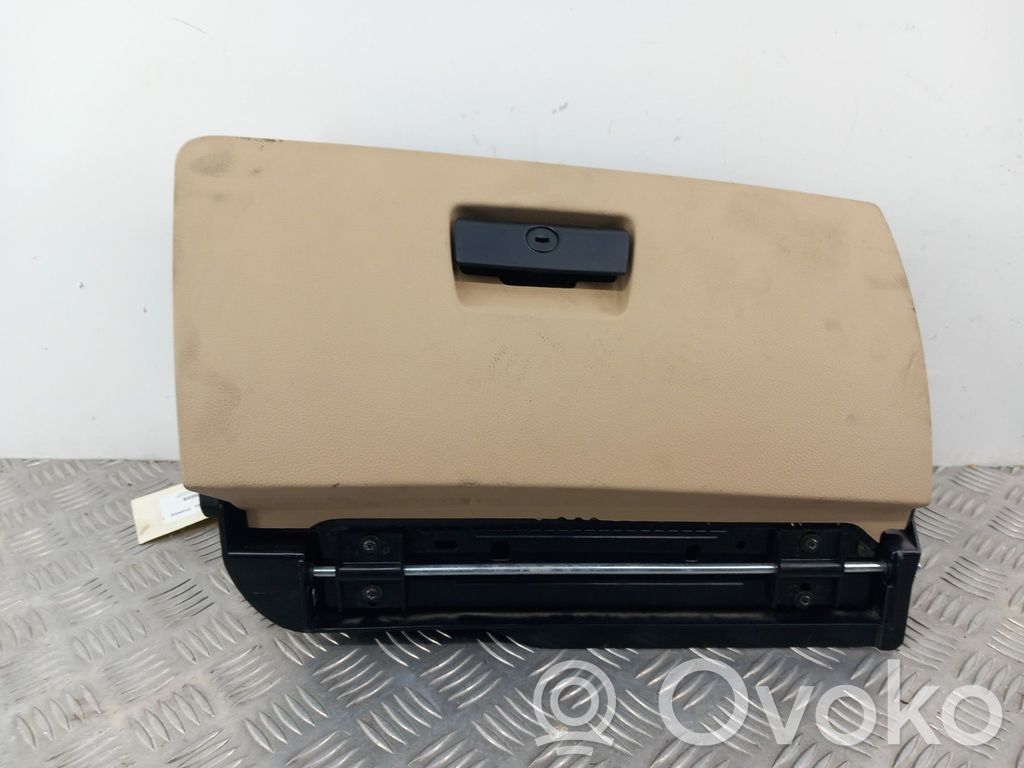 BMW 3 E90 E91 Glove box set 