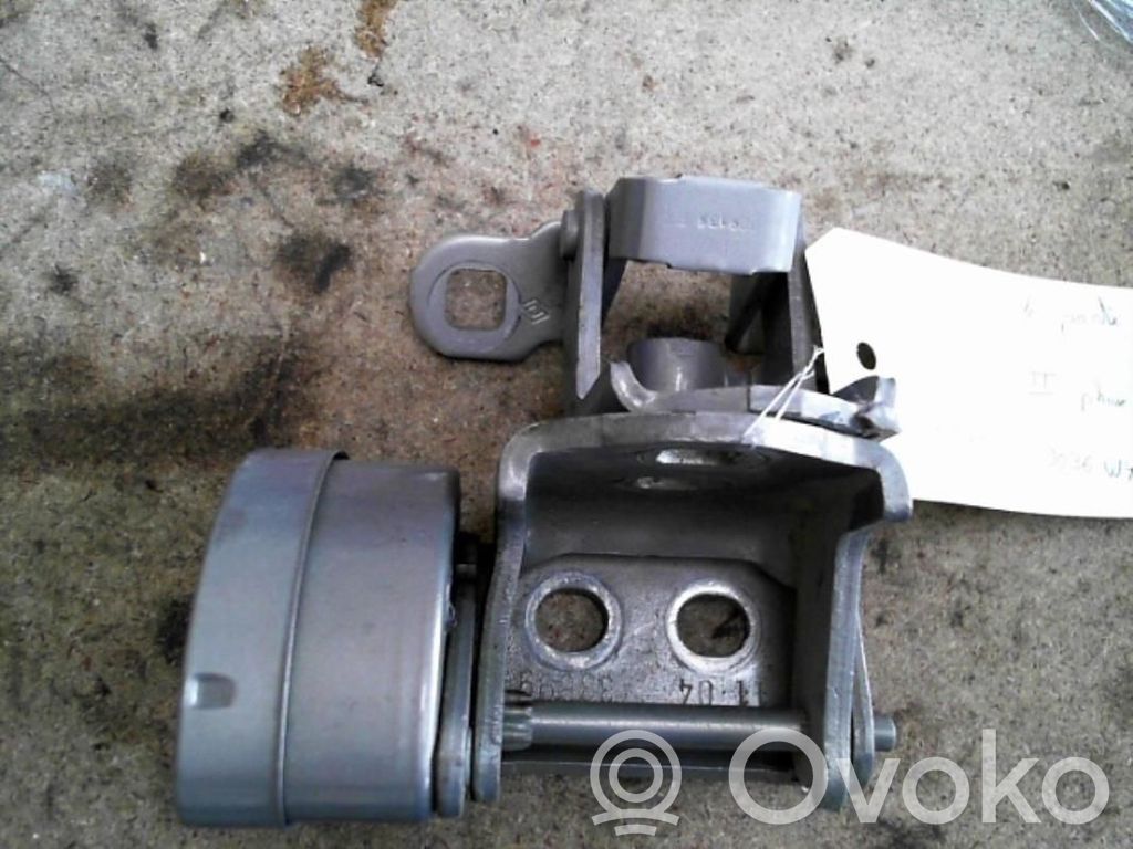 Renault Scenic II -  Grand scenic II Rear door upper hinge 