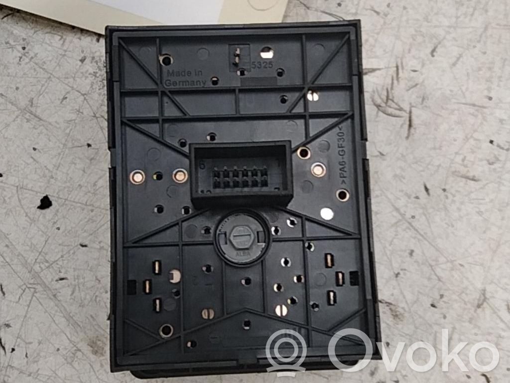 Opel Corsa C Light switch 