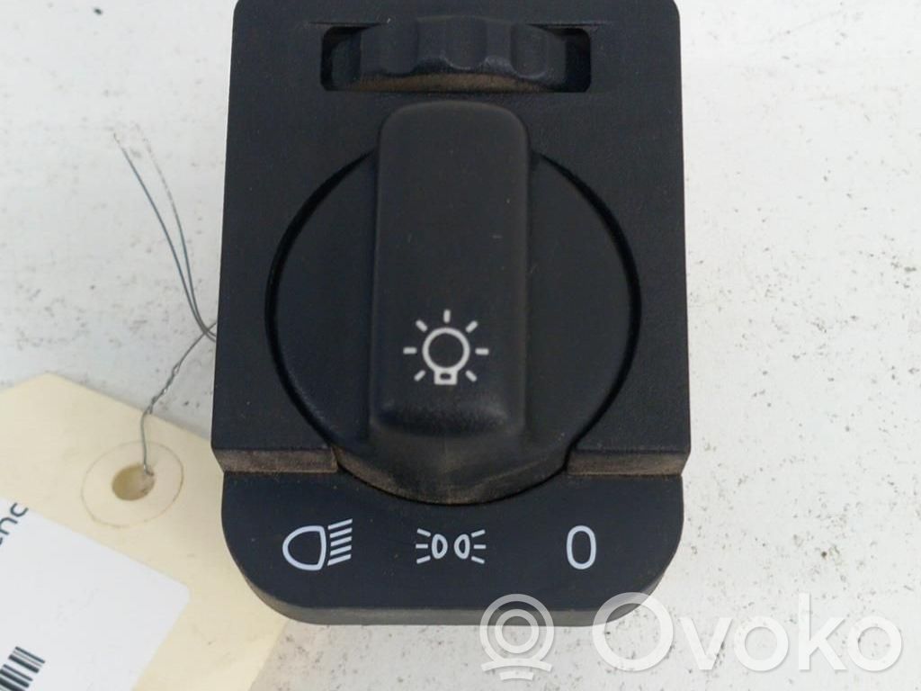Light switch