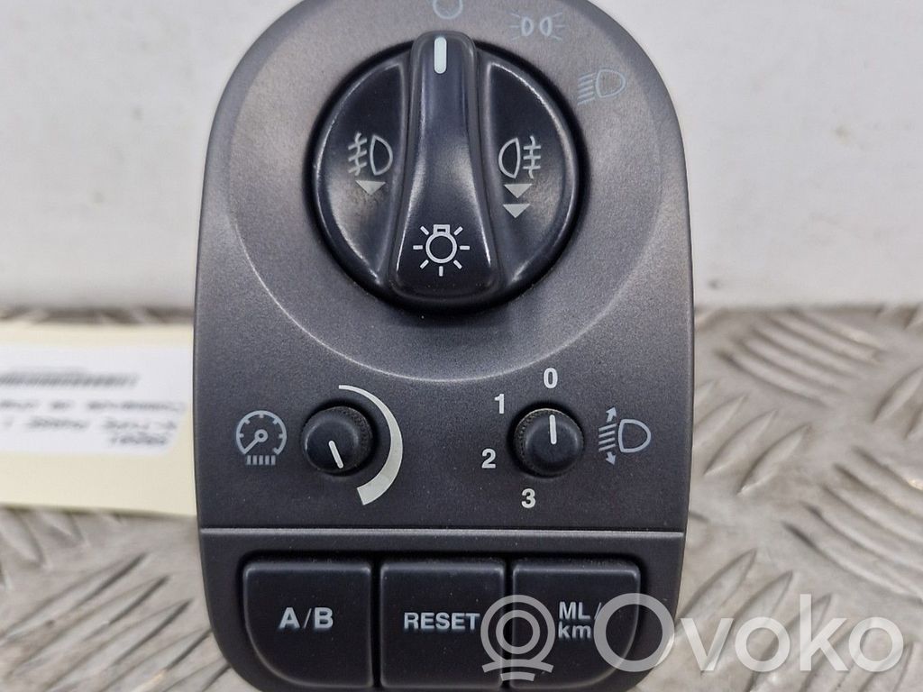 Jaguar X-Type Light switch 