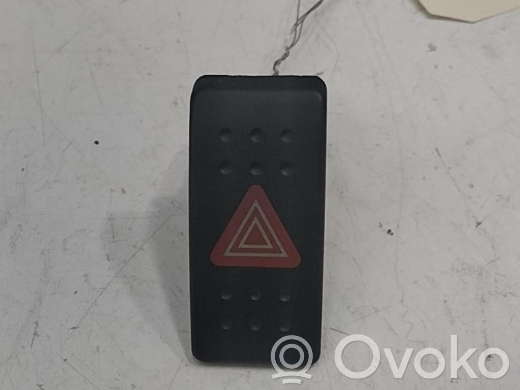 Suzuki SX4 Hazard light switch 