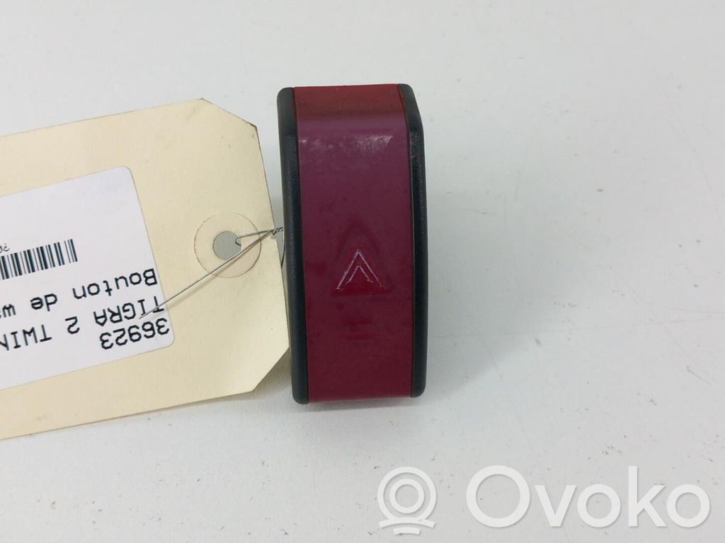 Opel Tigra B Hazard light switch 