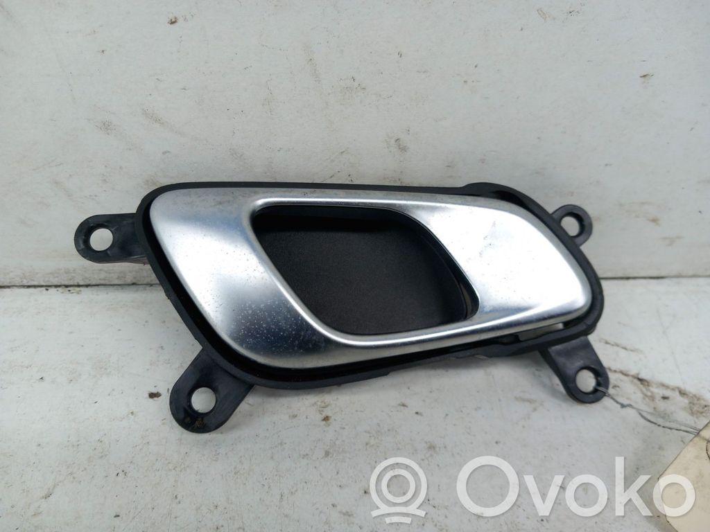 KIA Ceed Front door interior handle 