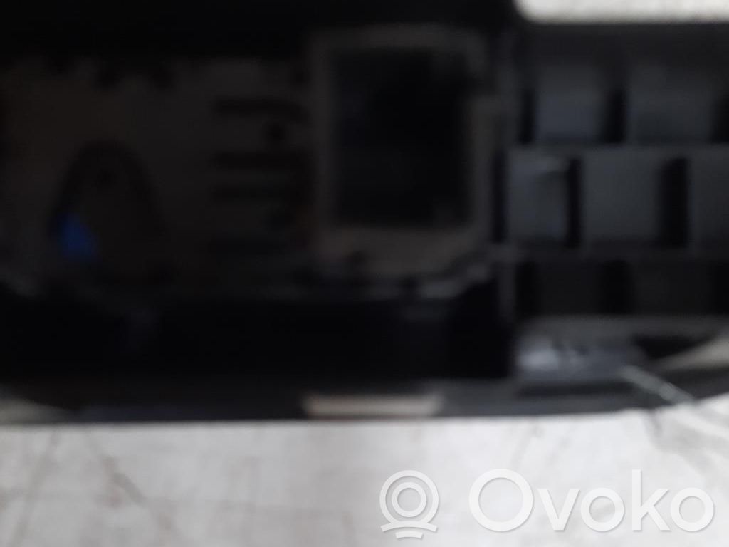 Citroen C3 Electric window control switch 
