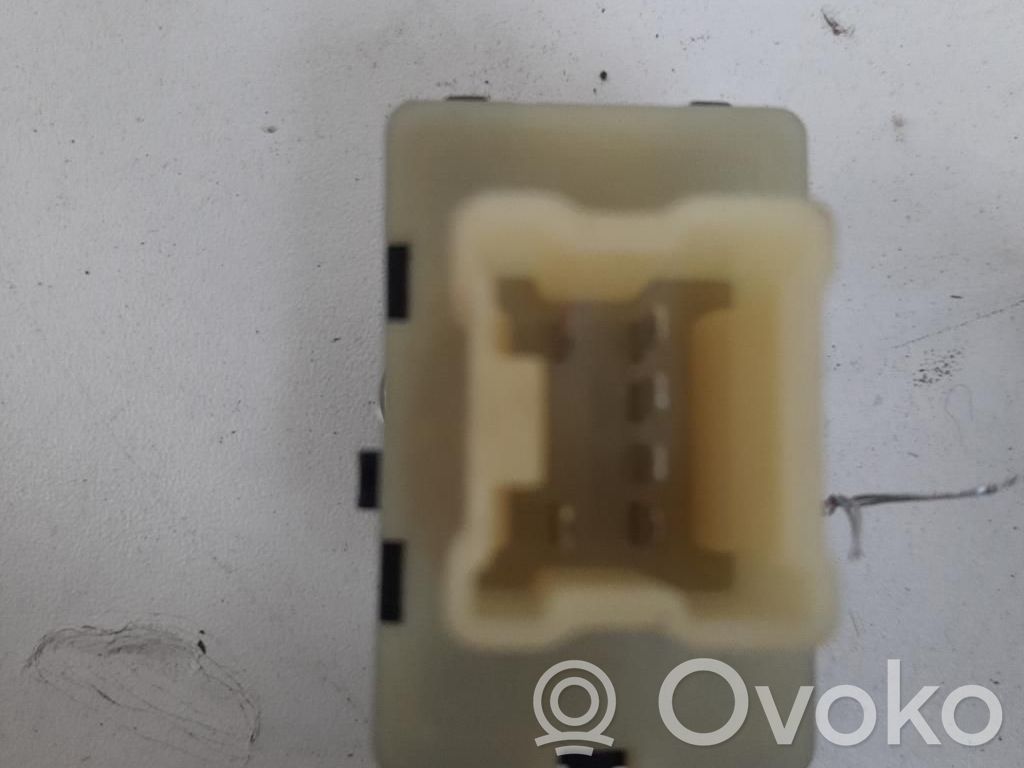 Dacia Logan II Electric window control switch 