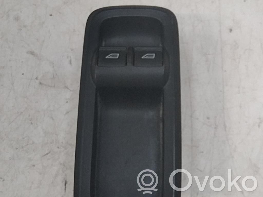 Ford Fiesta Electric window control switch 