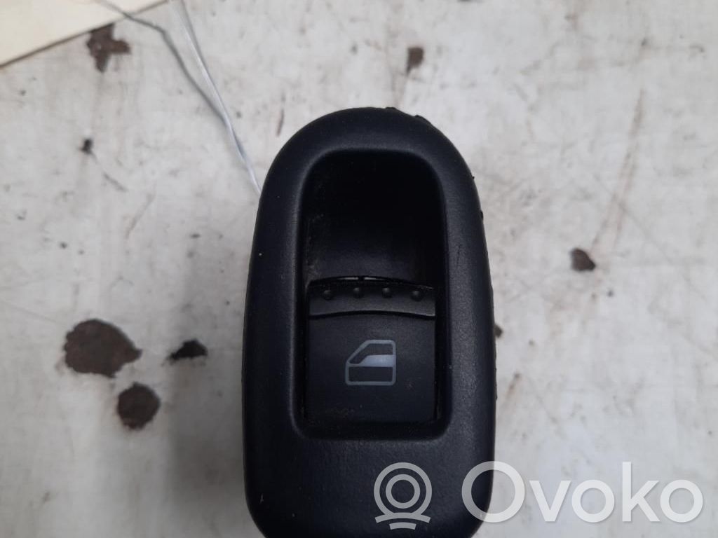 Seat Leon (1M) Electric window control switch 
