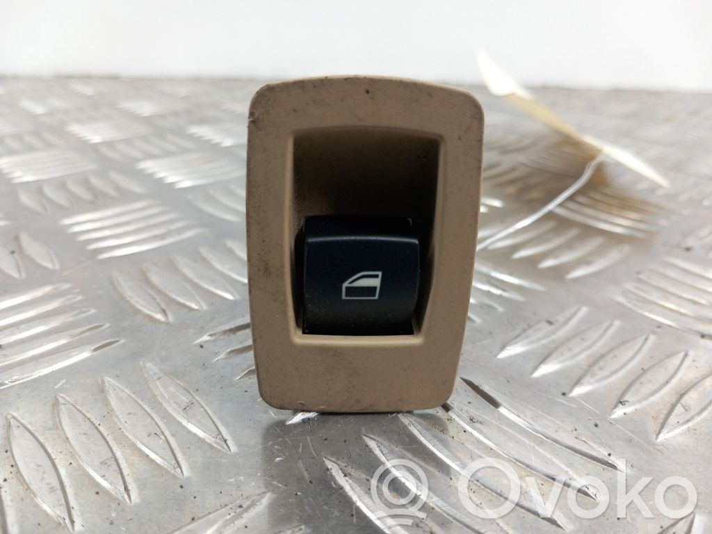 Electric window control switch   61316945876