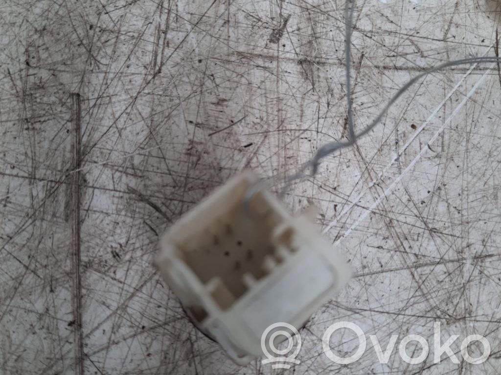 Windscreen/window heater switch
