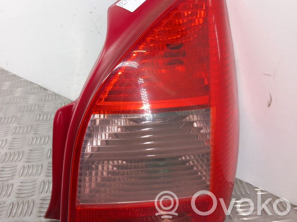 Citroen C2 Aizmugurējais lukturis virsbūvē 