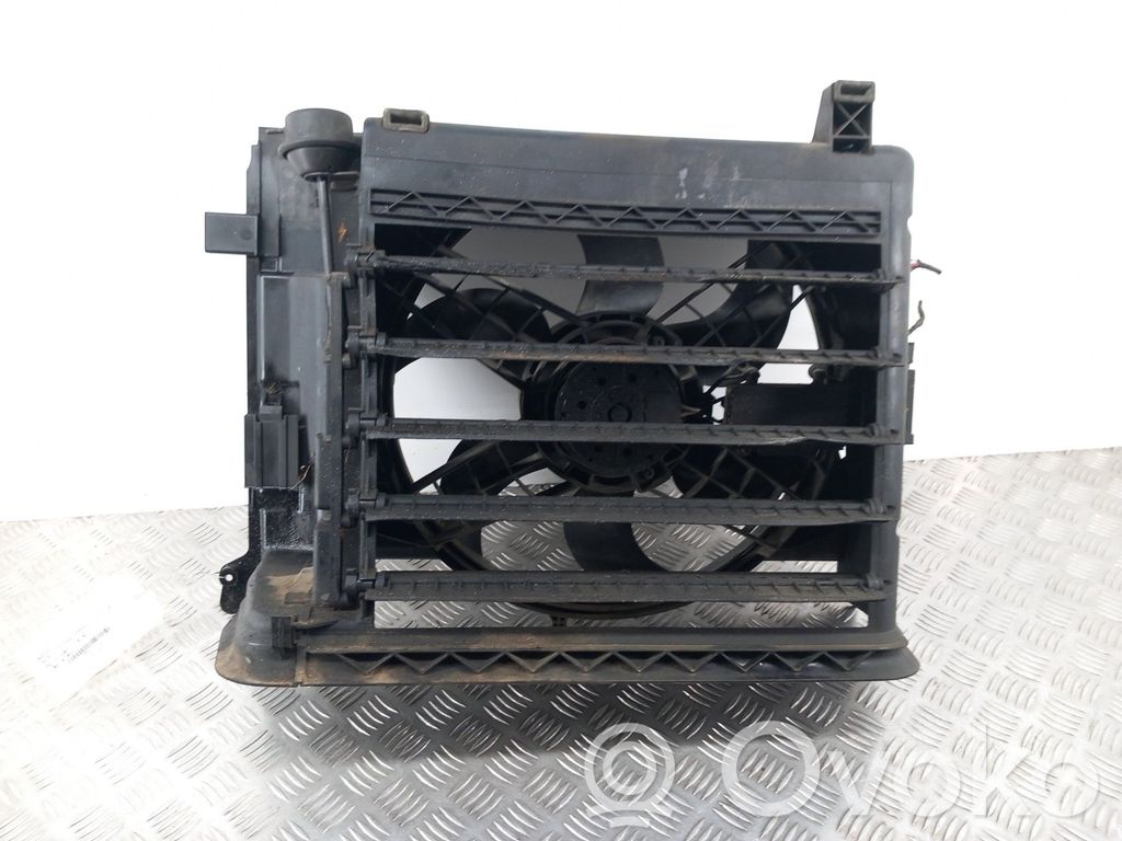 BMW 3 E46 Elektrinis radiatorių ventiliatorius 