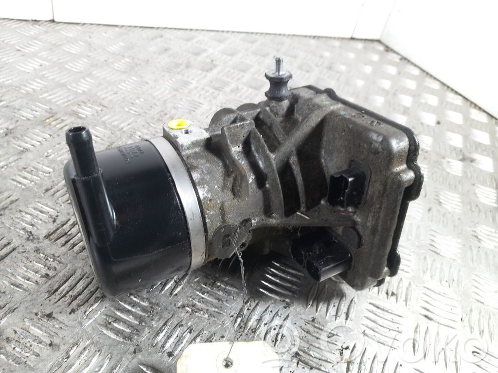Citroen C5 Ohjaustehostimen pumppu 