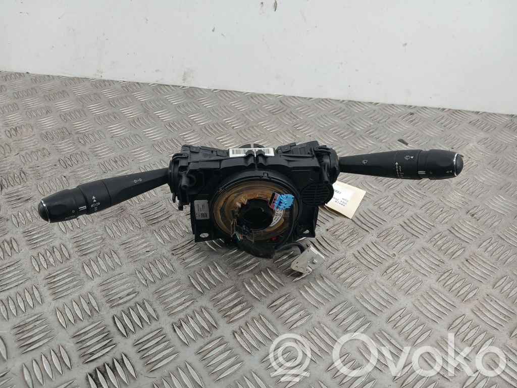 Citroen DS4 Interruptor/palanca de limpiador de luz de giro 