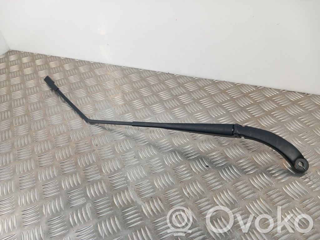 Renault Captur Wischerarm vorne 