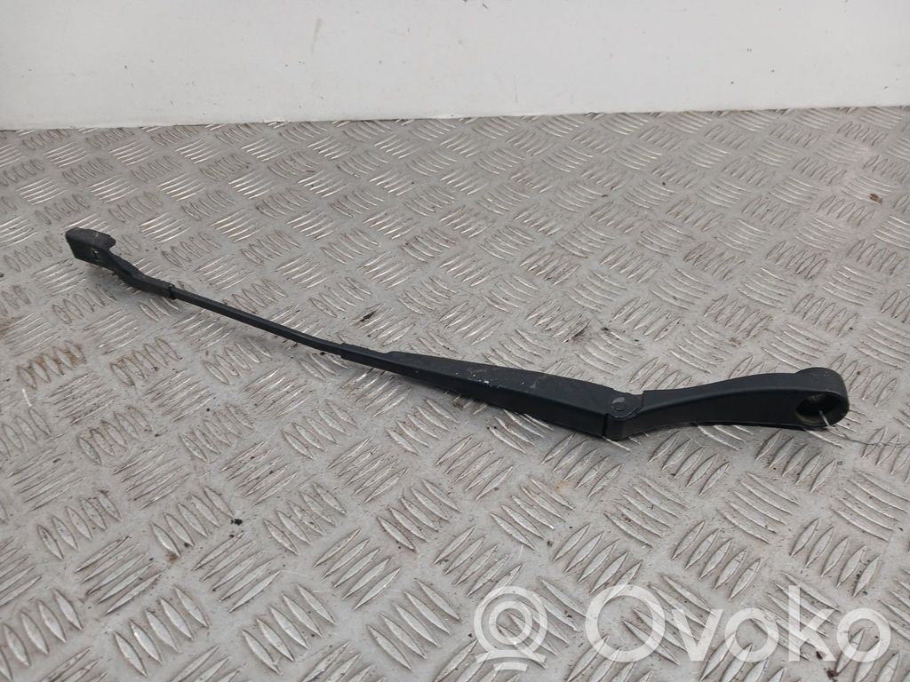 Ford Ka Front wiper blade arm 