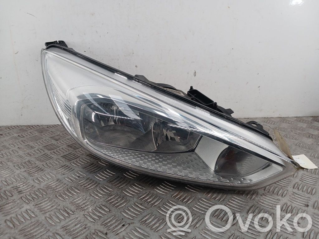 Ford Focus Headlight/headlamp 