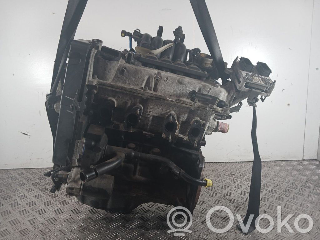 Dzinējs   71751097