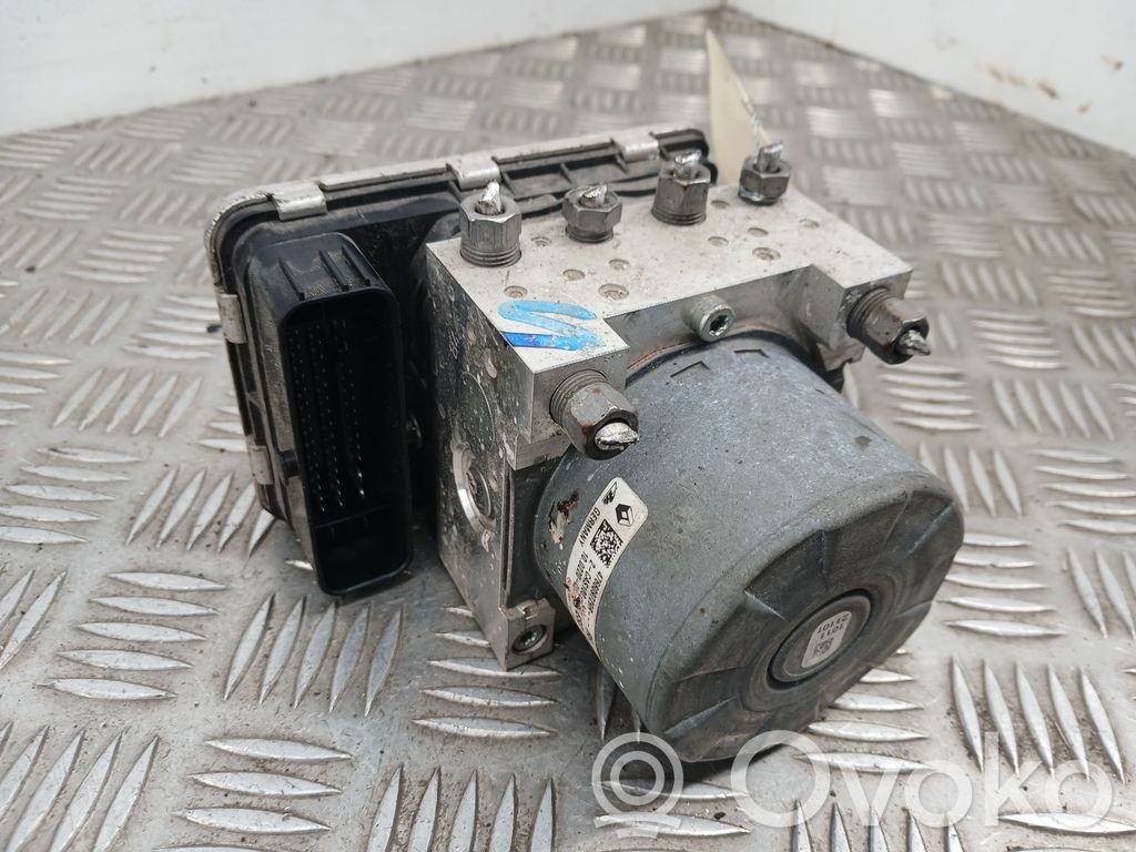 Renault Megane IV ABS-pumppu 