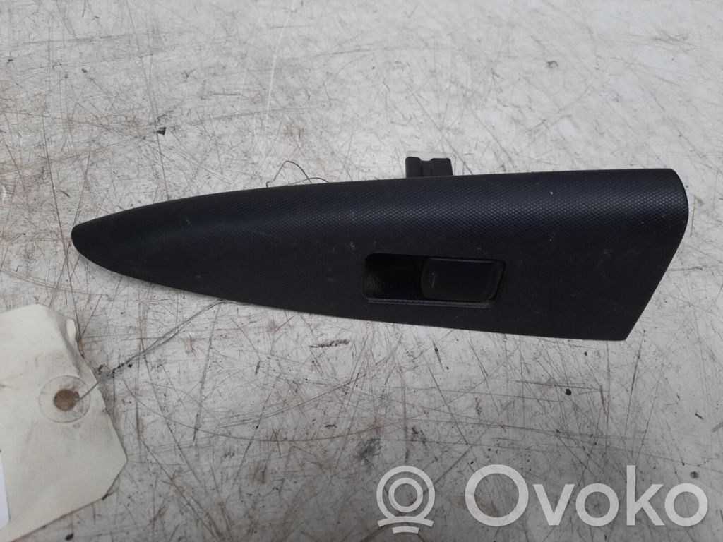 Nissan Note (E11) Electric window control switch 