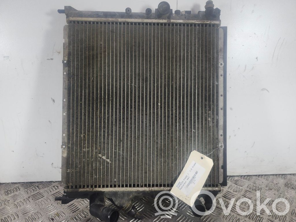 Renault Express Aušinimo skysčio radiatorius 