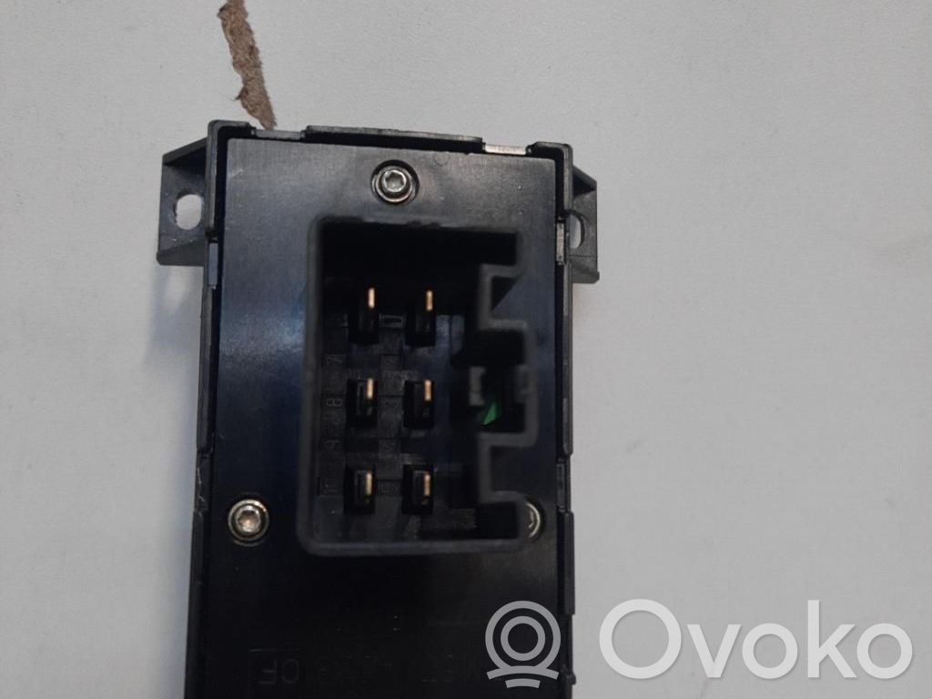 Ford C-MAX I Electric window control switch 